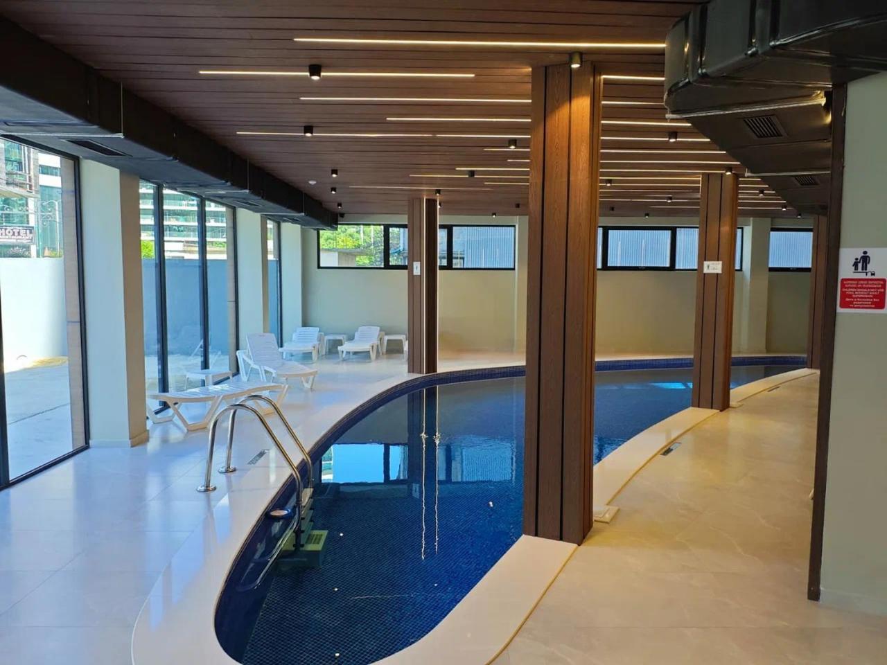 Bi Residence Sea View Luxury バトゥーミ エクステリア 写真